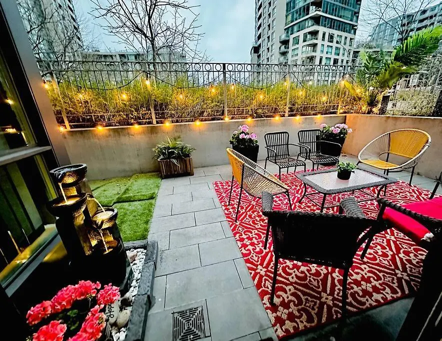 Luxury Suite With Private Terrace Downtown Toronto
