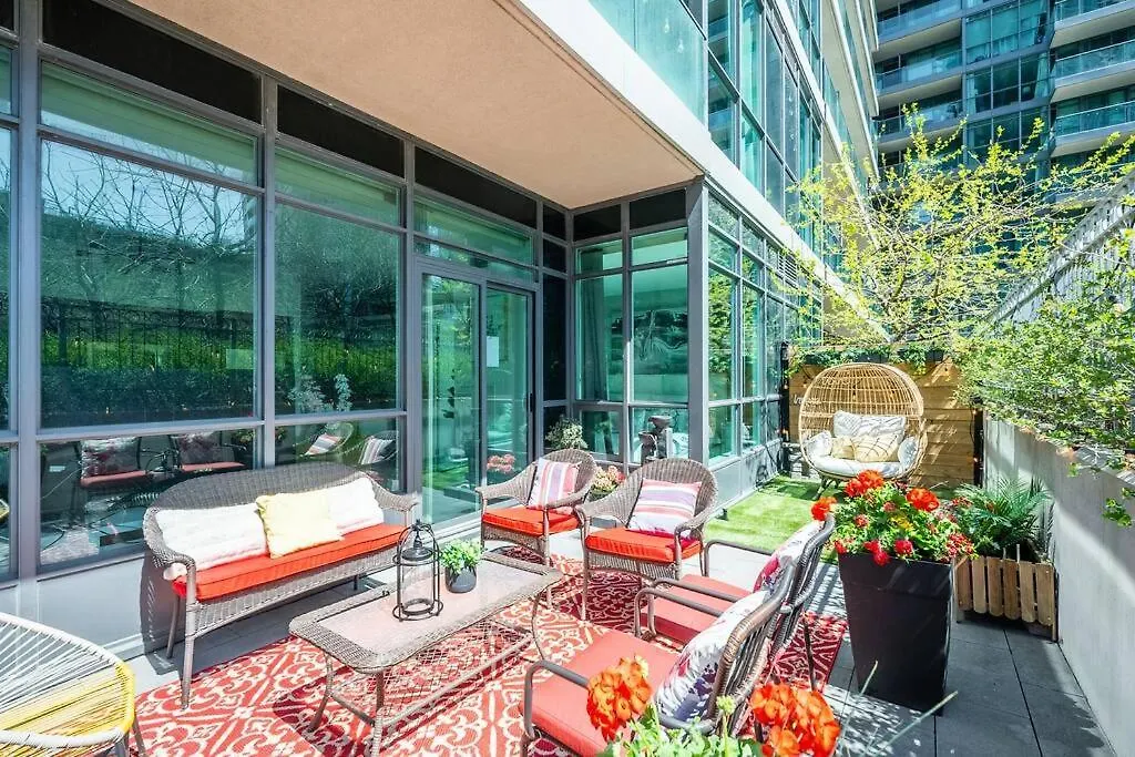 Luxury Suite With Private Terrace Downtown Toronto