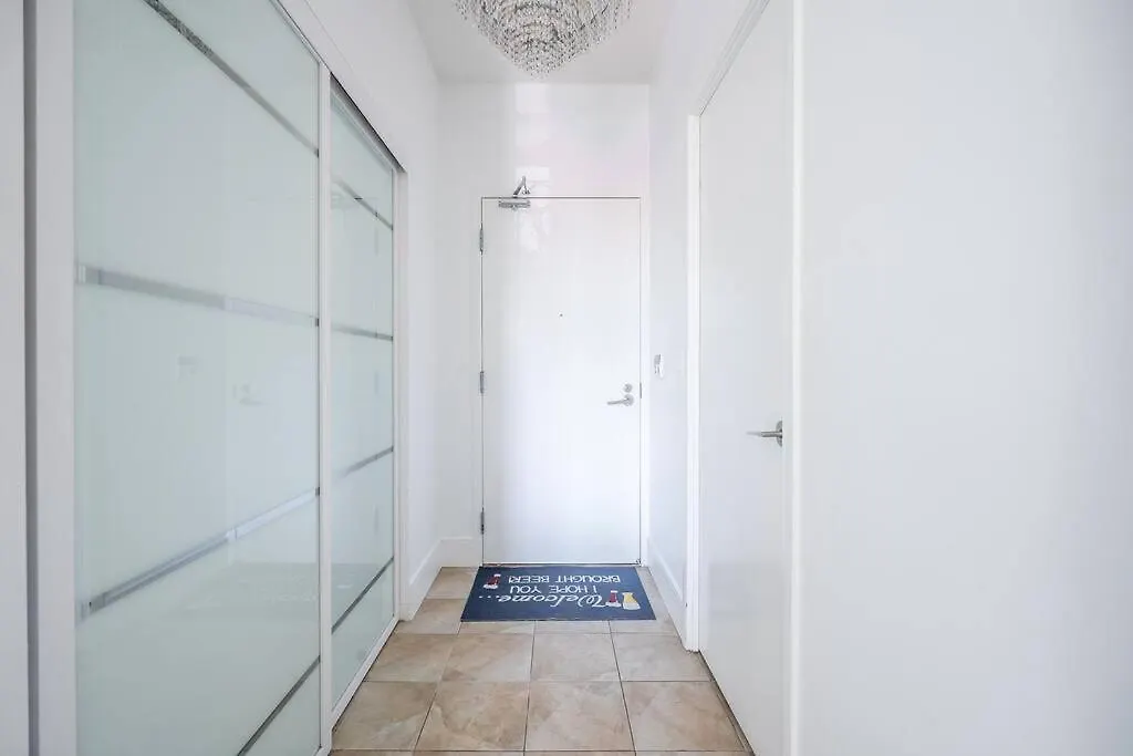 Apartment Luxury Suite With Private Terrace Downtown Toronto Canada