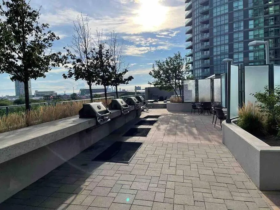 Luxury Suite With Private Terrace Downtown Toronto