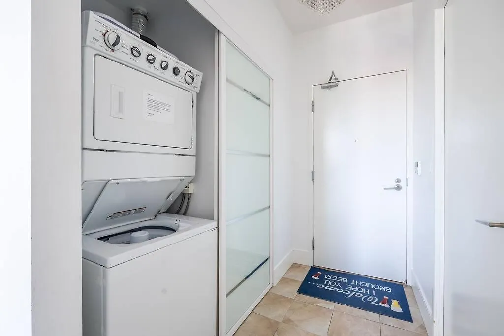 Apartment Luxury Suite With Private Terrace Downtown Toronto Canada